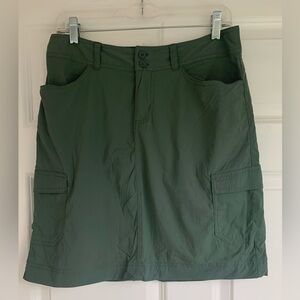 Patagonia olive green skirt with cargo pockets